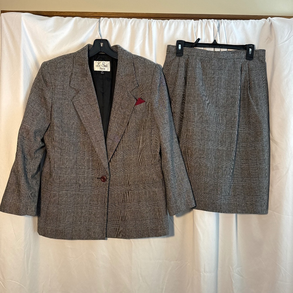 Le Suit skirt and jacket